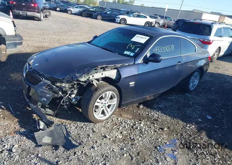 2010 BMW 328I xDrive z USA, uszkodzony, nr VIN WBAWV5C53AP082005